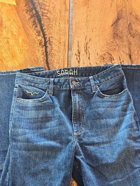 Sara High-Rise Dark Blue Denim Jeans Size 6 - 38"inseam